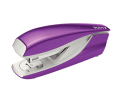 Степлер Leitz Wow скоба №24/6 26/6 до 30 аркушів фіолетовий металік (5502-10-62)